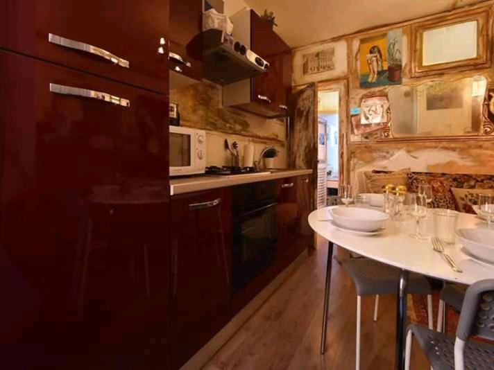 /room With Private Bathroom Venedig